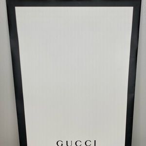 Gucci box